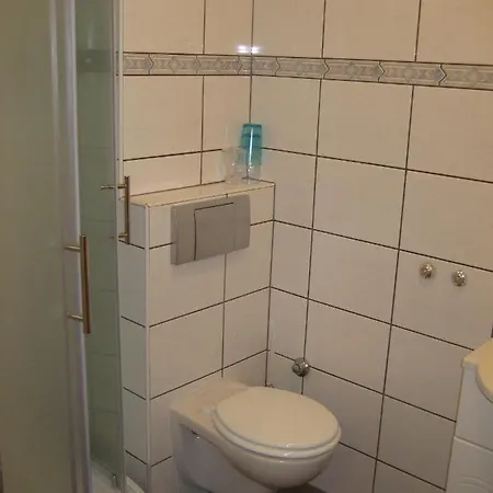 „drei Palmen“