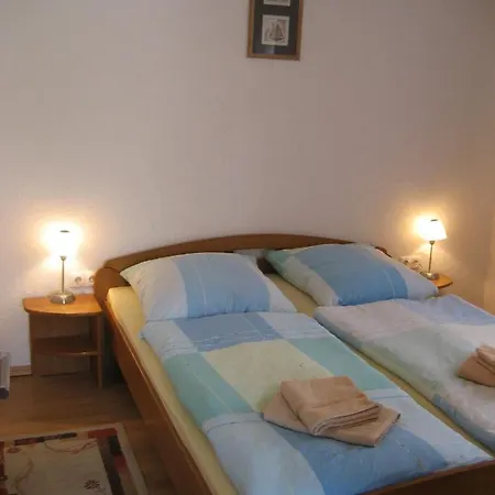 „drei Palmen“ Apartamento Sveti Filip i Jakov