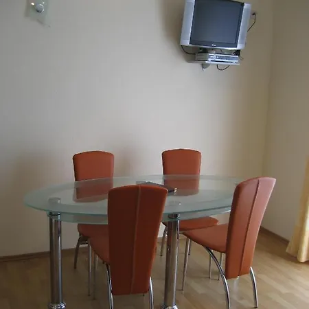 „drei Palmen“ Apartamento Sveti Filip i Jakov