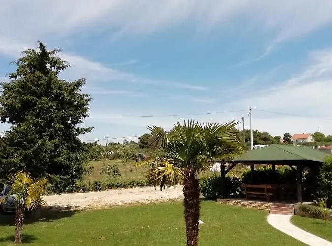 „drei Palmen“ Apartman *